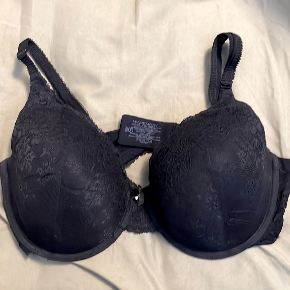 La vie en rose black lace bra